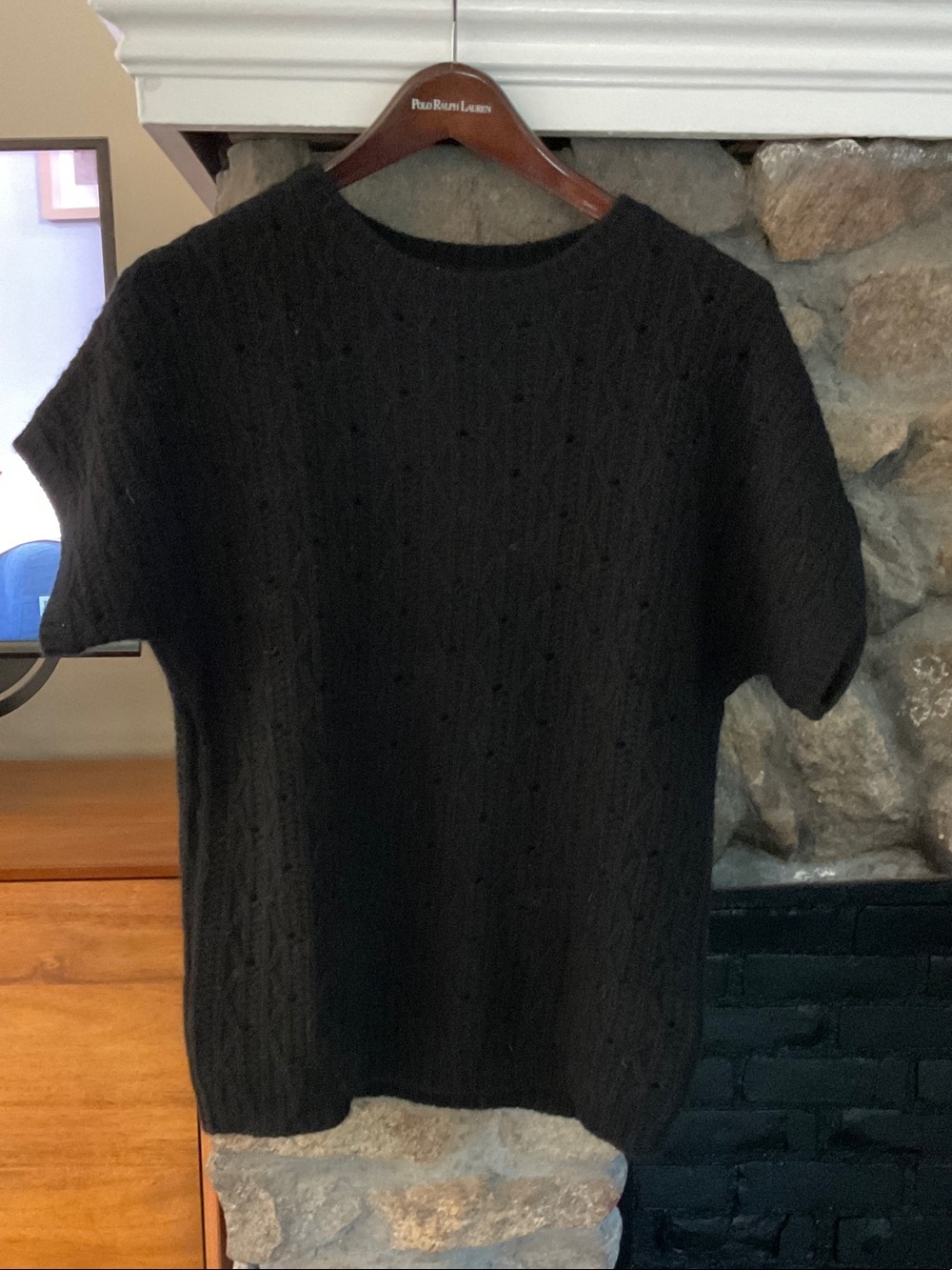 Black Men's Short-Sleeve Cable Knit Sweater